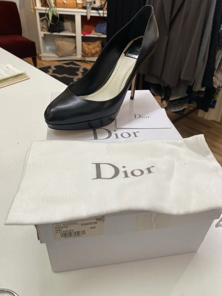 Christian Dior Miss Dior pumps NEW size 38.5/US 8.5