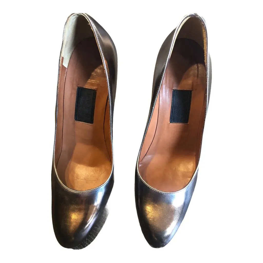 Lanvin copper metalIic pumps NEW