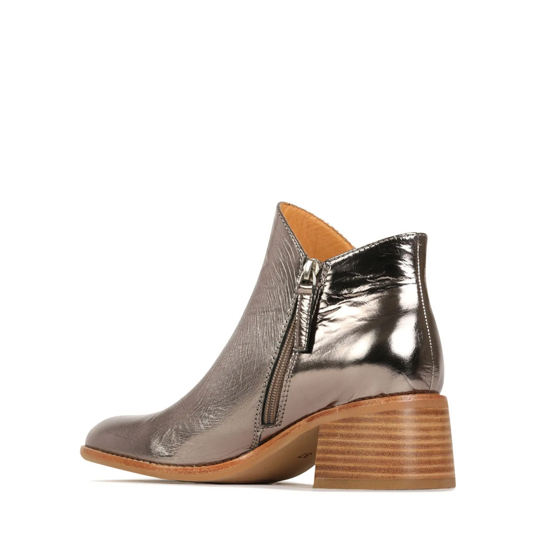 WYLIE LEATHER ANKLE BOOTS